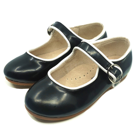 Atti & Anna Amelia Dress Shoe Black and White