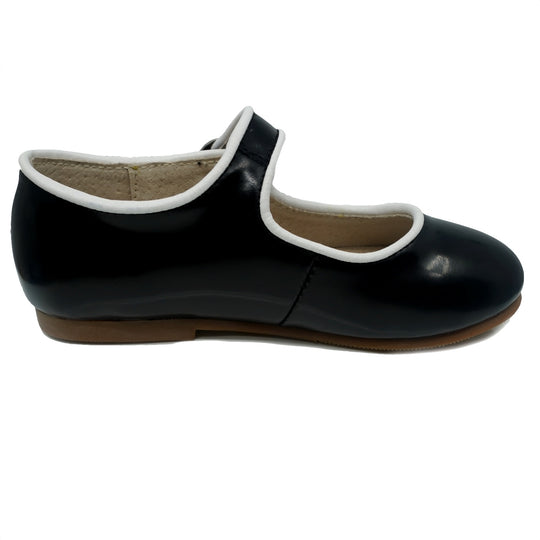 Atti & Anna Amelia Dress Shoe Black and White