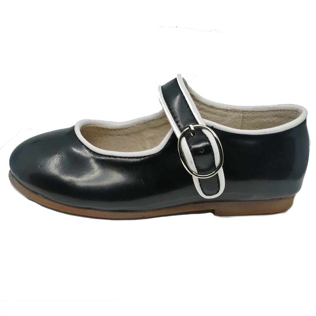 Atti & Anna Amelia Dress Shoe Black and White